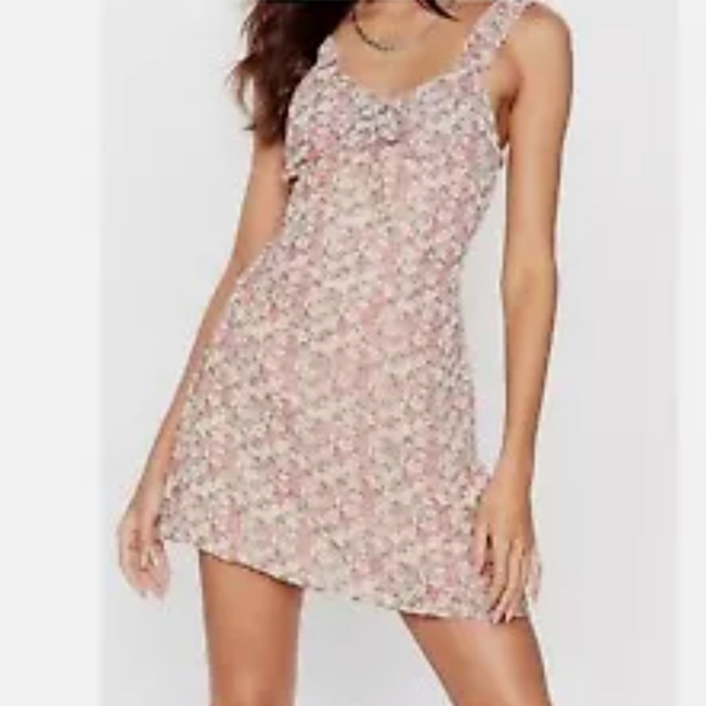 Nasty Gal NWT Flowy Floral Babydoll Sweetheart Neckline Coquette Girl Mini Dress - Picture 2 of 7